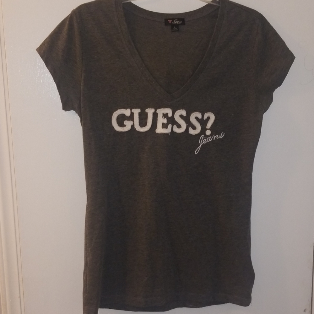 Guess tshirt